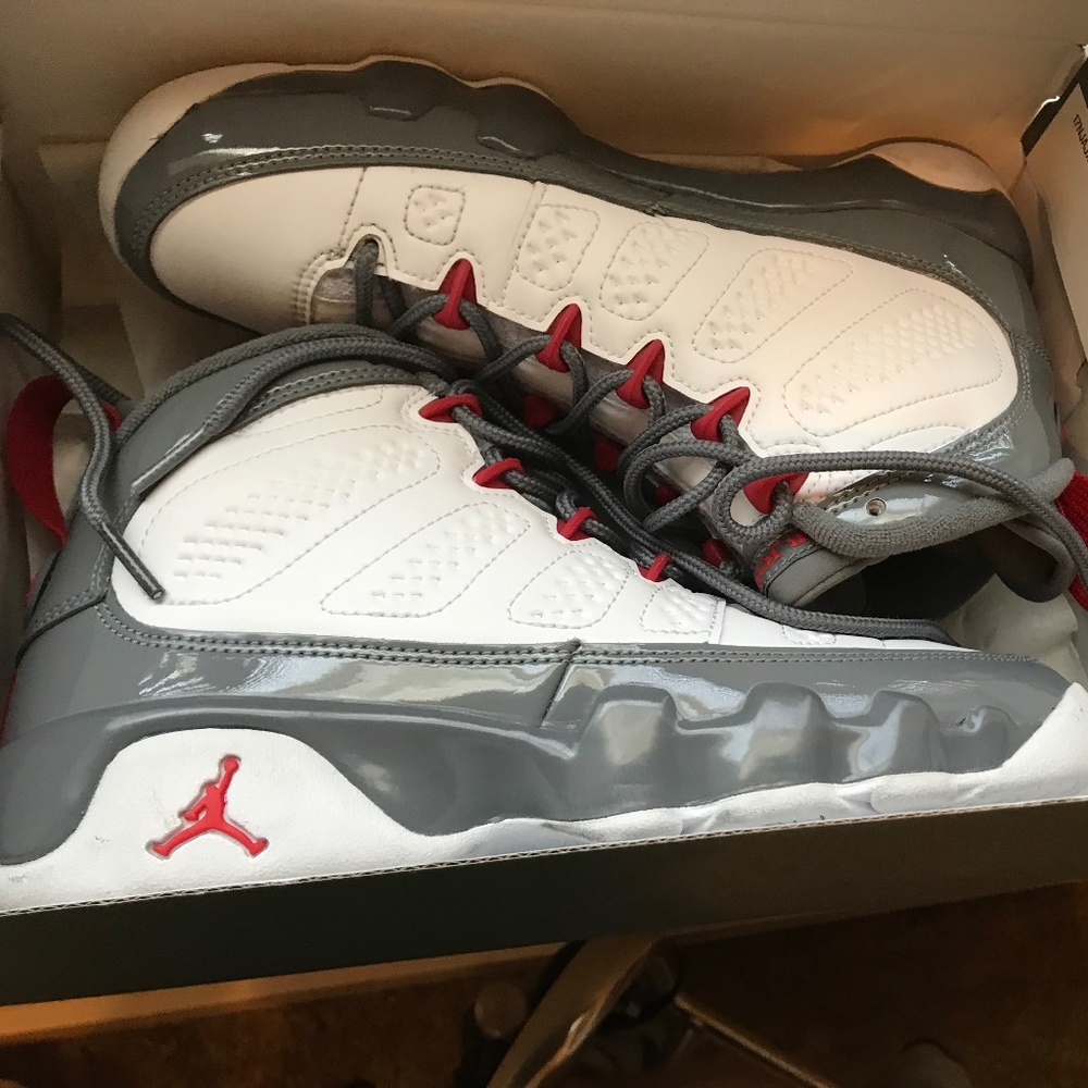 Jordan 9 Retro Fire Red (GS)